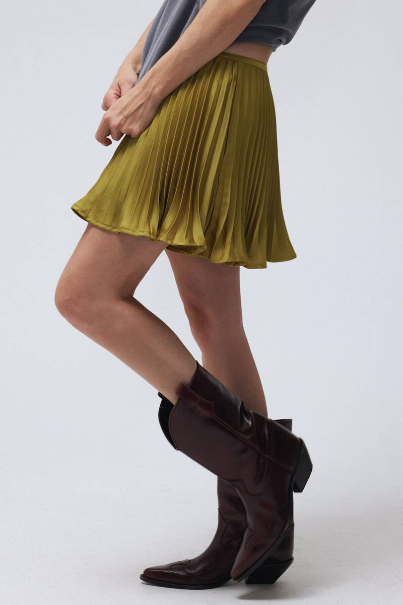 Lara Daisy Inc. Pleated Satin Mini Skort