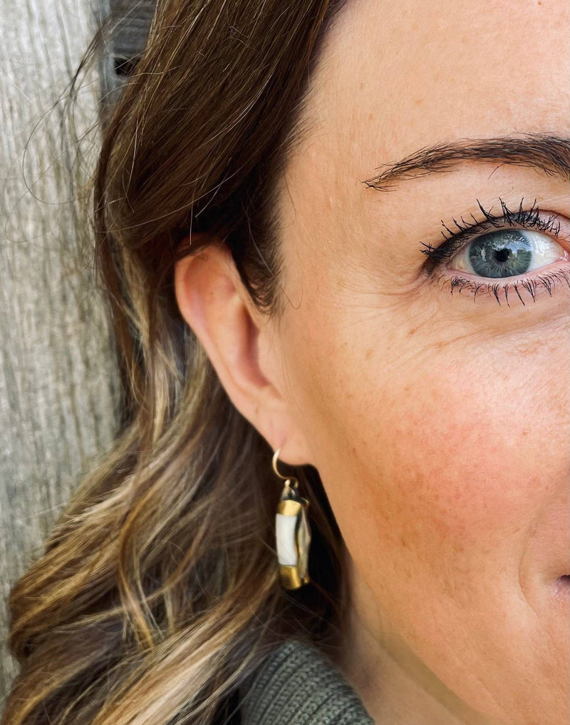 Fluff Hardware Billie Earrings (Mother of Pearl)