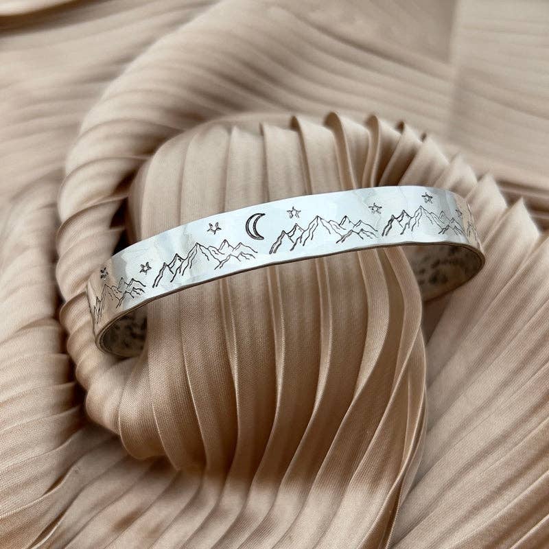 Fluff Hardware Mountain High Cuff
