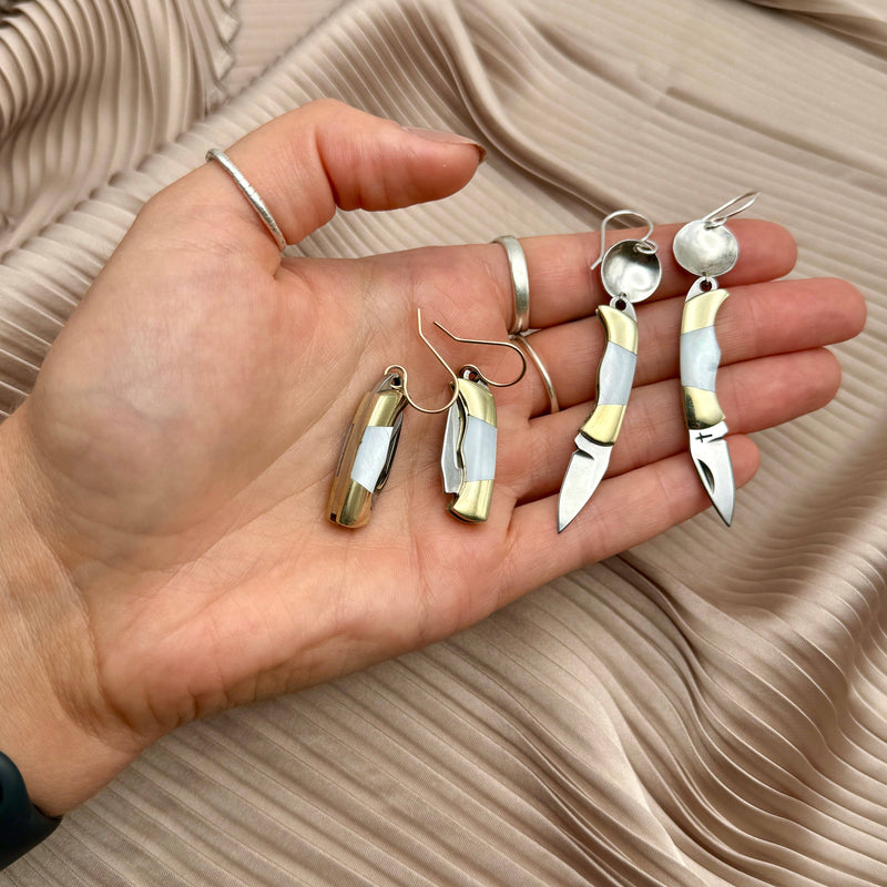 Fluff Hardware Billie Earrings (Mother of Pearl)