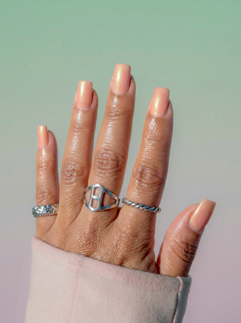 Glam & Grace Non-Toxic Nail Polish - Blossom (sheer)