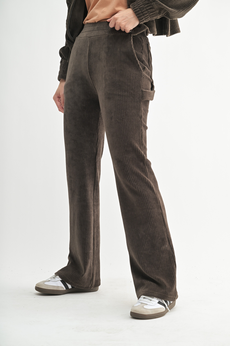 Mono B Terrain Midrise Corduroy Flared Pants in Dark Olive