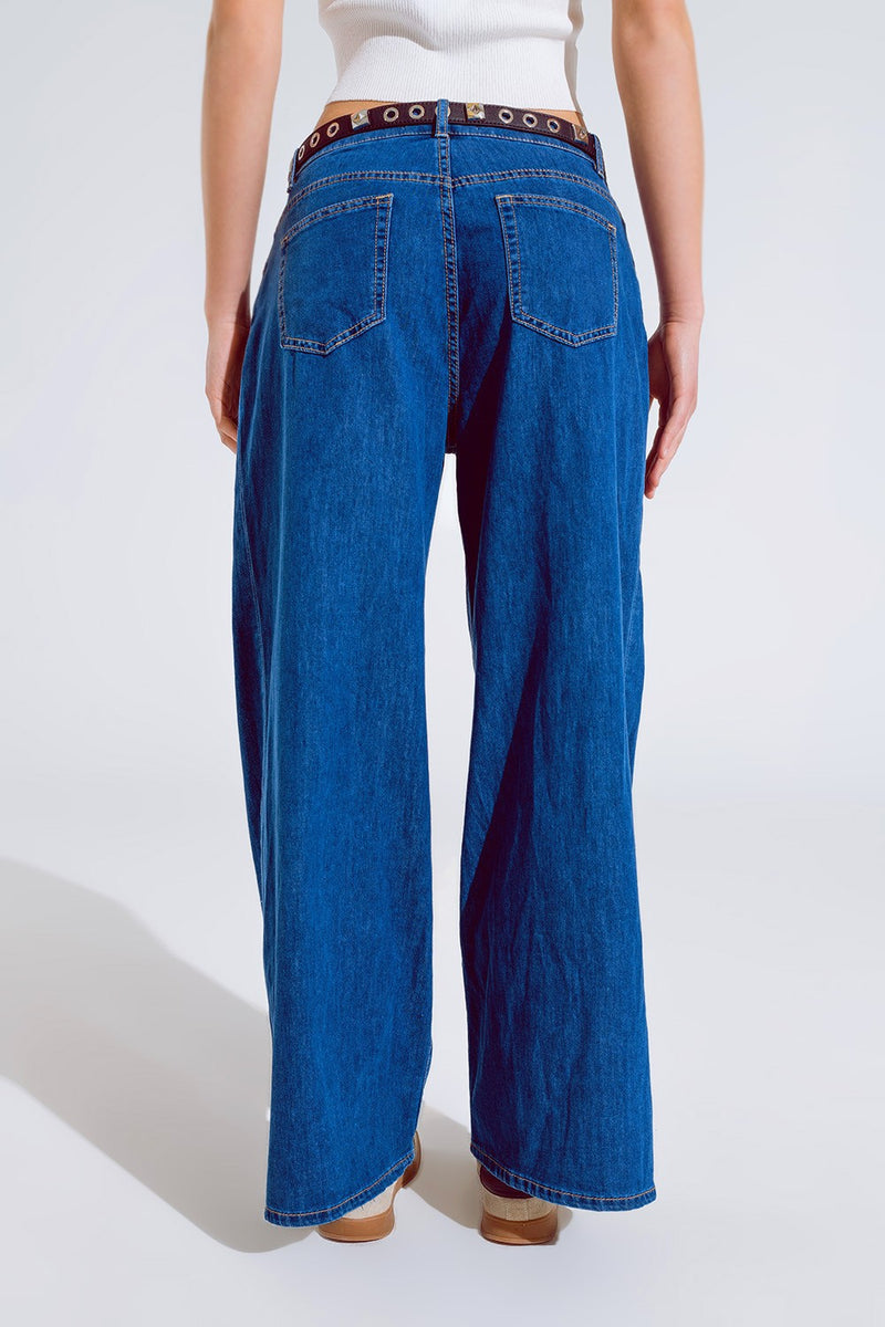 Q2 Boyfriend Wideleg Five Pocket Jeans in Dark Wash