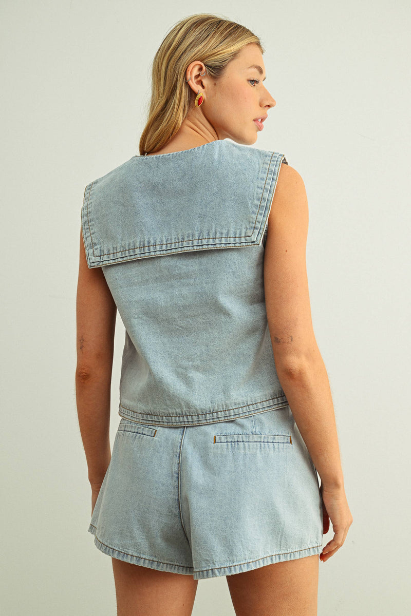 MIOU MUSE PLEATED DENIM SHORTS