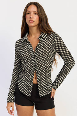 BUTTON UP GINGHAM BLOUSE