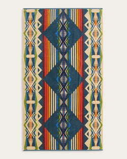 Pendleton Oversized Jacquard Spa Towel: Creekside